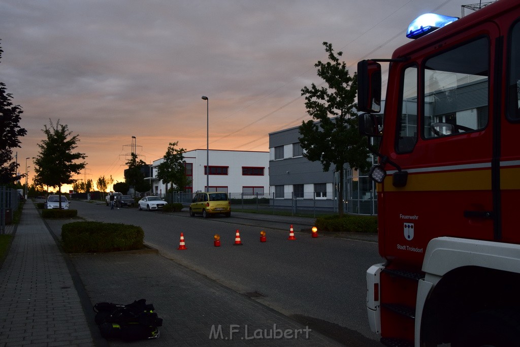 Grossbrand Halle Troisdorf Kriegsdorf Junkersring P223.JPG - Miklos Laubert